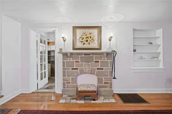 11504 Frankstown Rd, Penn Hills, PA 15235