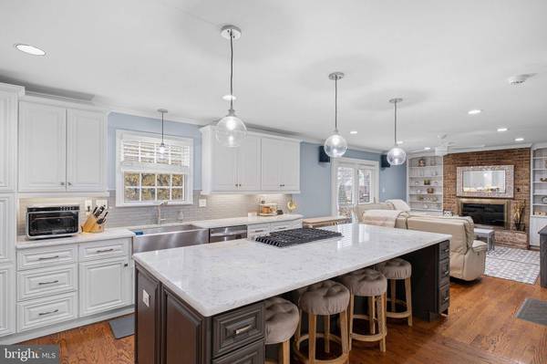 619 AMBERLEY RD, Wilmington, DE 19803