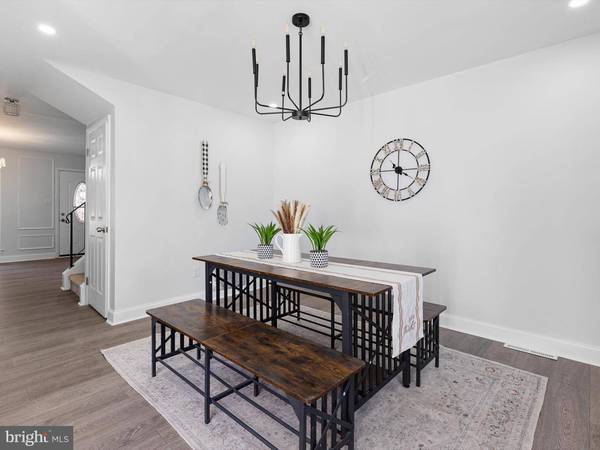 2 WESTERLY ST, Newark, DE 19713