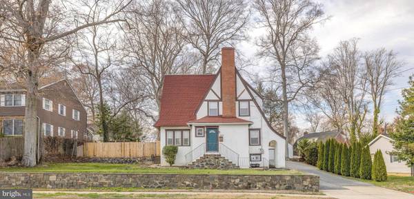 2405 FERRIS RD, Wilmington, DE 19805