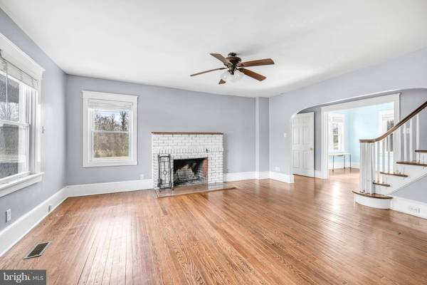 2405 FERRIS RD, Wilmington, DE 19805