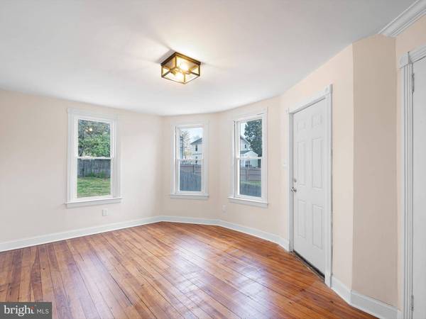 2403 NEWPORT GAP PIKE, Wilmington, DE 19808