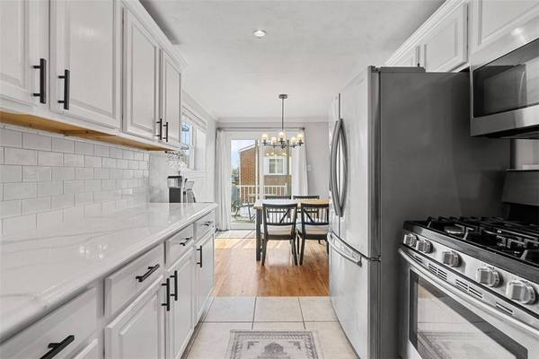 19 Highbury, Cheswick, PA 15024