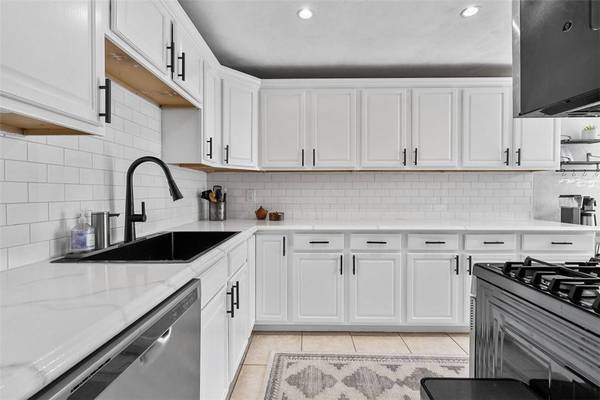 19 Highbury, Cheswick, PA 15024