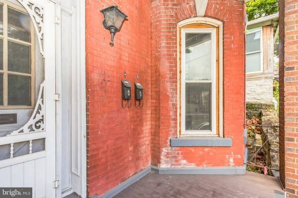 1307 14TH AVE, Altoona, PA 16601