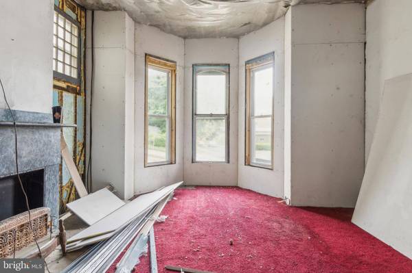 1307 14TH AVE, Altoona, PA 16601