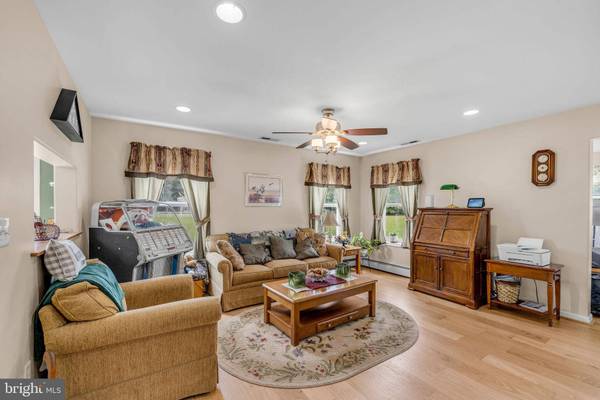 16562 CEDAR CORNERS RD, Bridgeville, DE 19933