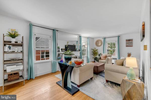 1003 E NEWPORT PIKE, Wilmington, DE 19804