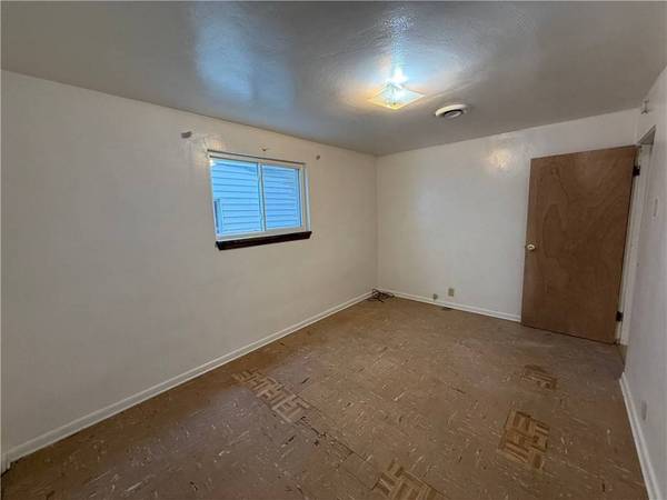 403 Ohio Ave, Glassport, PA 15045