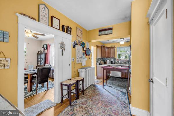 11 BEVERLY PL, Wilmington, DE 19809