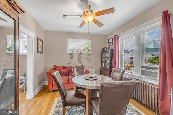 11 BEVERLY PL, Wilmington, DE 19809