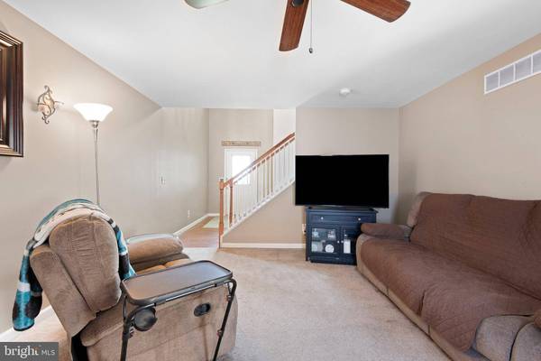 718 NEWPORT GAP PIKE, Wilmington, DE 19804