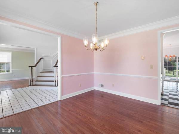 7 WINCHESTER CT, Bear, DE 19701