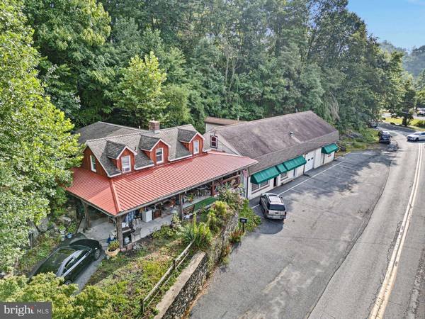 2913 CREEK RD, Yorklyn, DE 19736