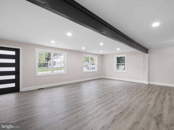 120 LAUREL AVE, Newark, DE 19711