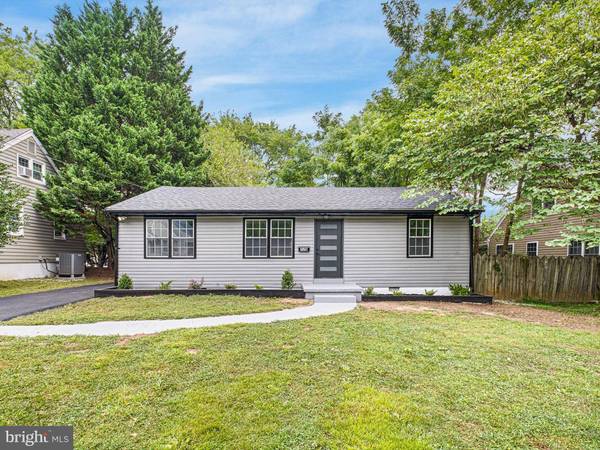 120 LAUREL AVE, Newark, DE 19711