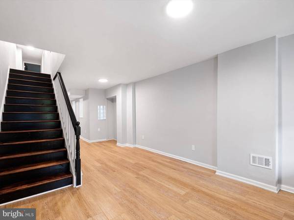 1611 HOWLAND ST, Wilmington, DE 19805