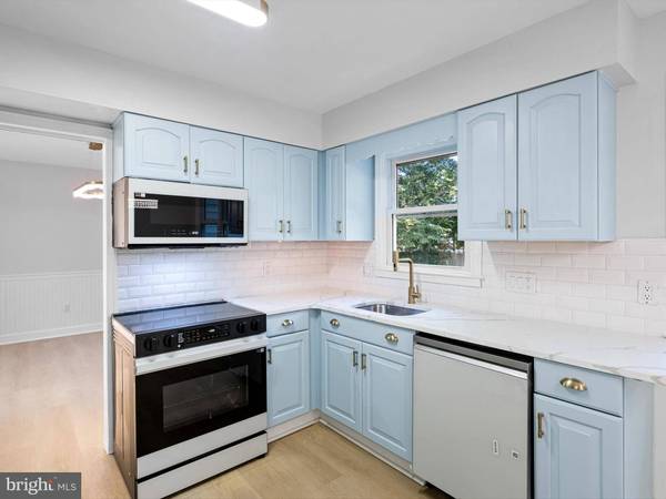 6 ALDEE LN, Wilmington, DE 19809