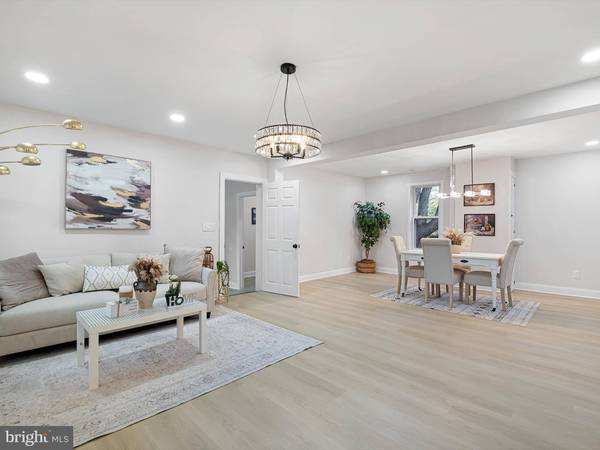 902 PHILADELPHIA PIKE, Wilmington, DE 19809