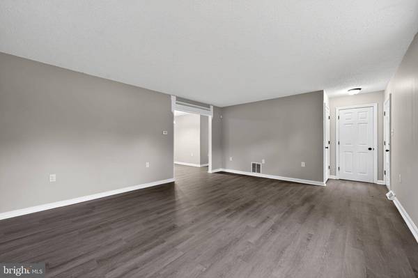 78 COVE RD, Dover, DE 19904