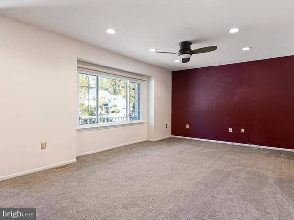 922 WHITE CLAY TER, Bear, DE 19701