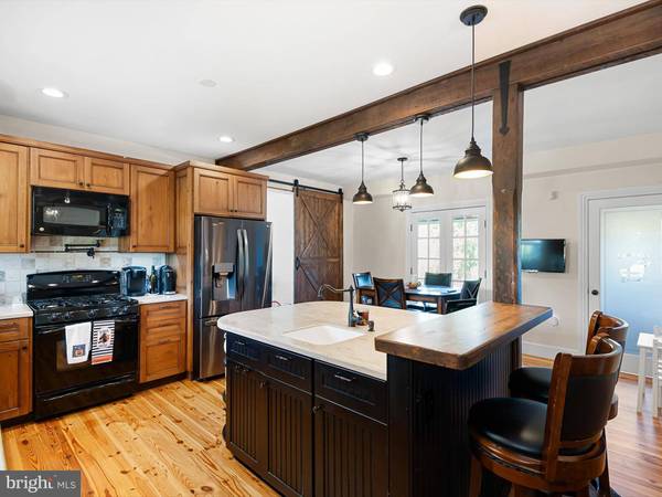 473 POLLY DRUMMOND HILL RD, Newark, DE 19711