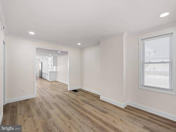 200 N MECHANIC ST, Wyoming, DE 19934