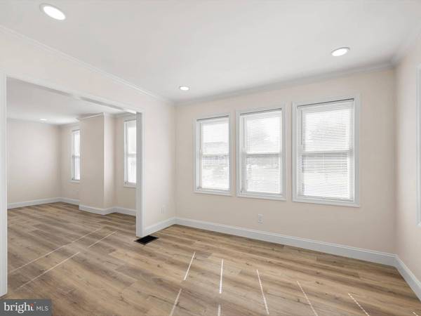 200 N MECHANIC ST, Wyoming, DE 19934