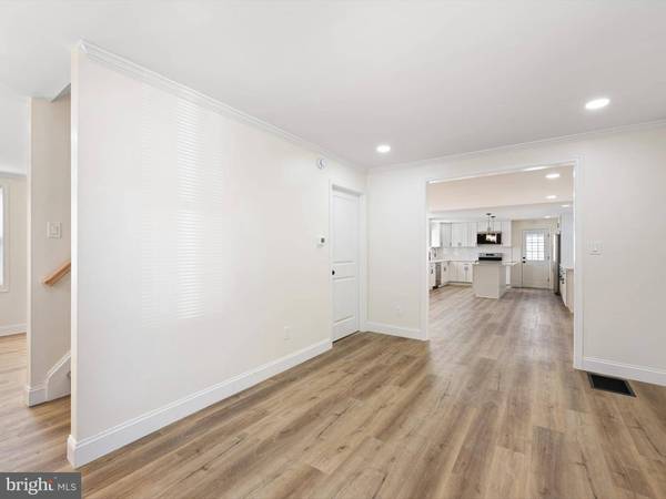 200 N MECHANIC ST, Wyoming, DE 19934