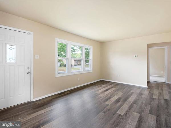 46 HOLDEN DR, New Castle, DE 19720