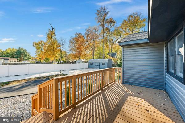 273 ACORN LN, Dover, DE 19901