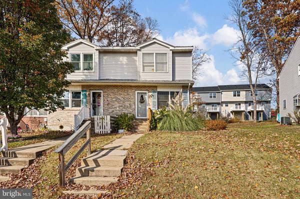 156 E VILLAGE RD, Elkton, MD 21921