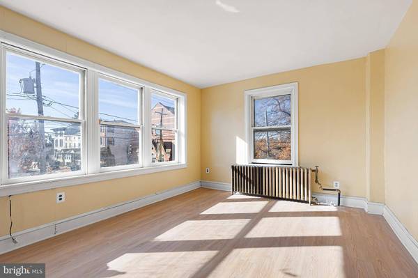 411 W 8TH ST, Wilmington, DE 19801