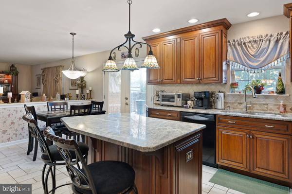 414 S BARRINGTON CT, Newark, DE 19702