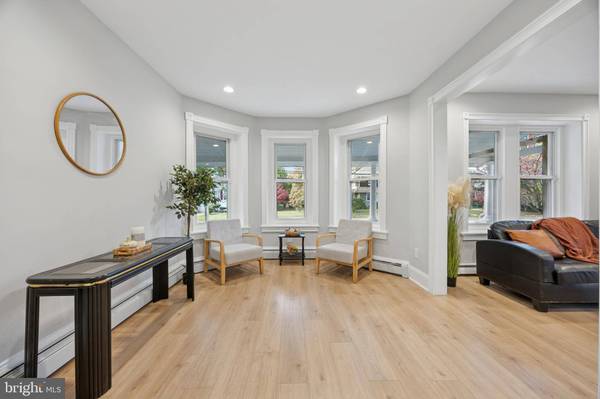 405 N SWARTHMORE AVE, Ridley Park, PA 19078