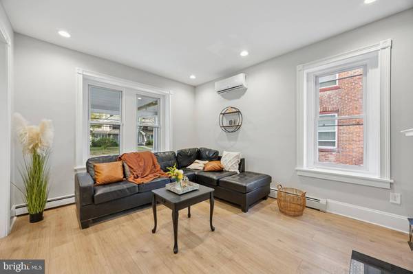 405 N SWARTHMORE AVE, Ridley Park, PA 19078