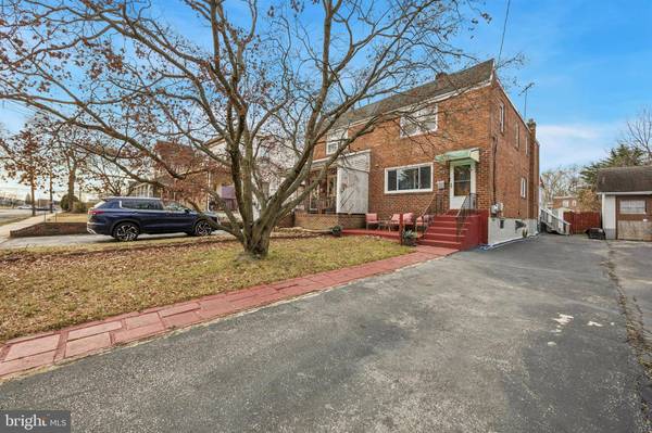 222 COLLINGDALE AVE, Darby, PA 19023