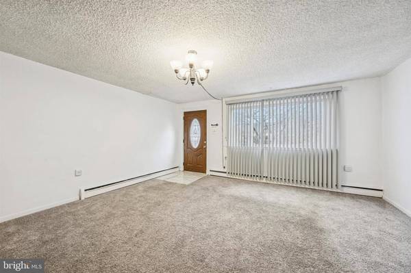 222 COLLINGDALE AVE, Darby, PA 19023