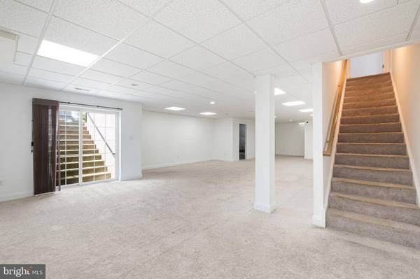 1119 CASEY DR, New Castle, DE 19720