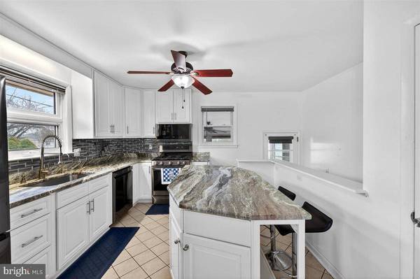 227 PAYNTER DR, Wilmington, DE 19804