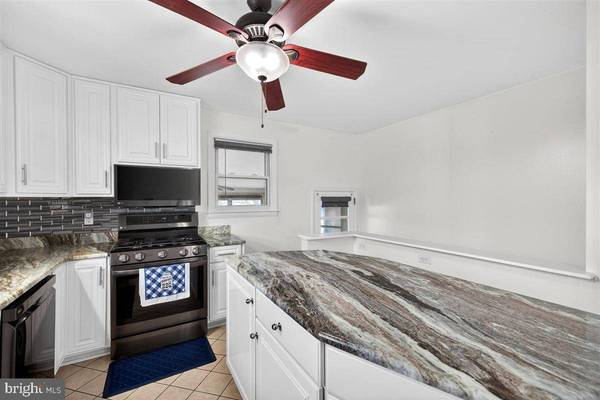 227 PAYNTER DR, Wilmington, DE 19804