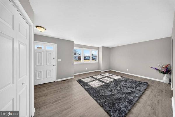 76 SPRINGLAKE, Newark, DE 19711