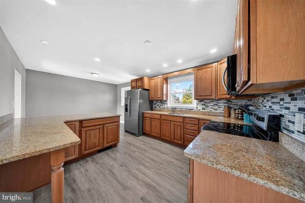 76 SPRINGLAKE, Newark, DE 19711