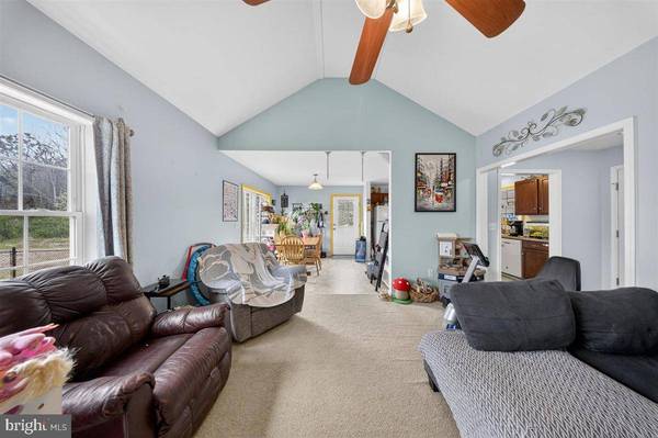 32998 FOREST KNOLL DR, Laurel, DE 19956