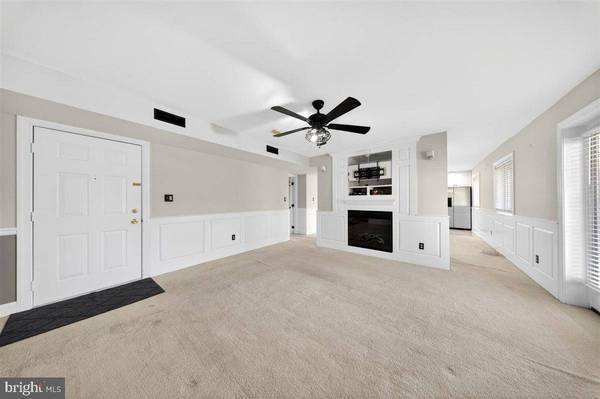 7303 PLEASANT CT #7303, Wilmington, DE 19802
