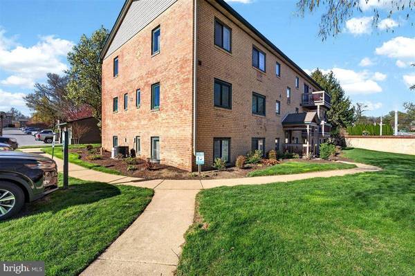 7303 PLEASANT CT #7303, Wilmington, DE 19802