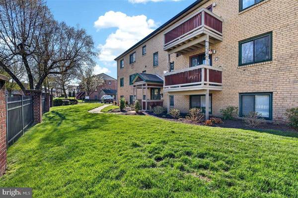 7303 PLEASANT CT #7303, Wilmington, DE 19802