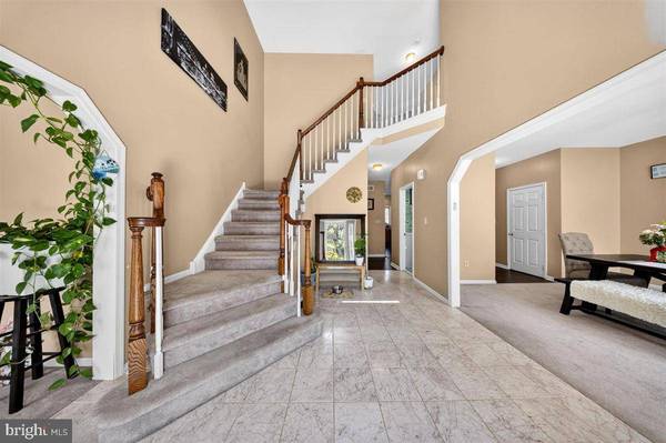 118 MINERS LN, Newark, DE 19713