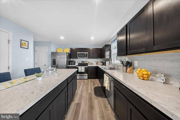 2 RIDGELY FOREST DR, Elkton, MD 21921