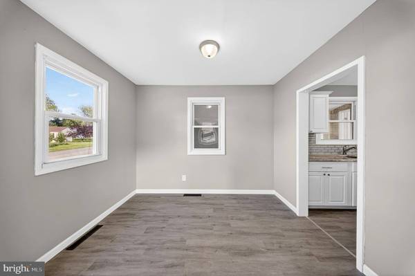 127 HUNN RD, New Castle, DE 19720
